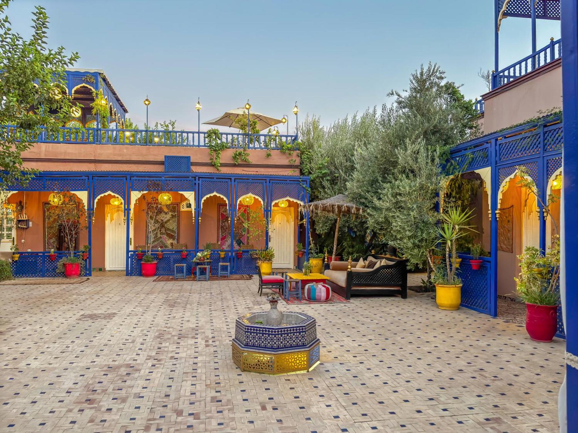 Le Bleu House 3*