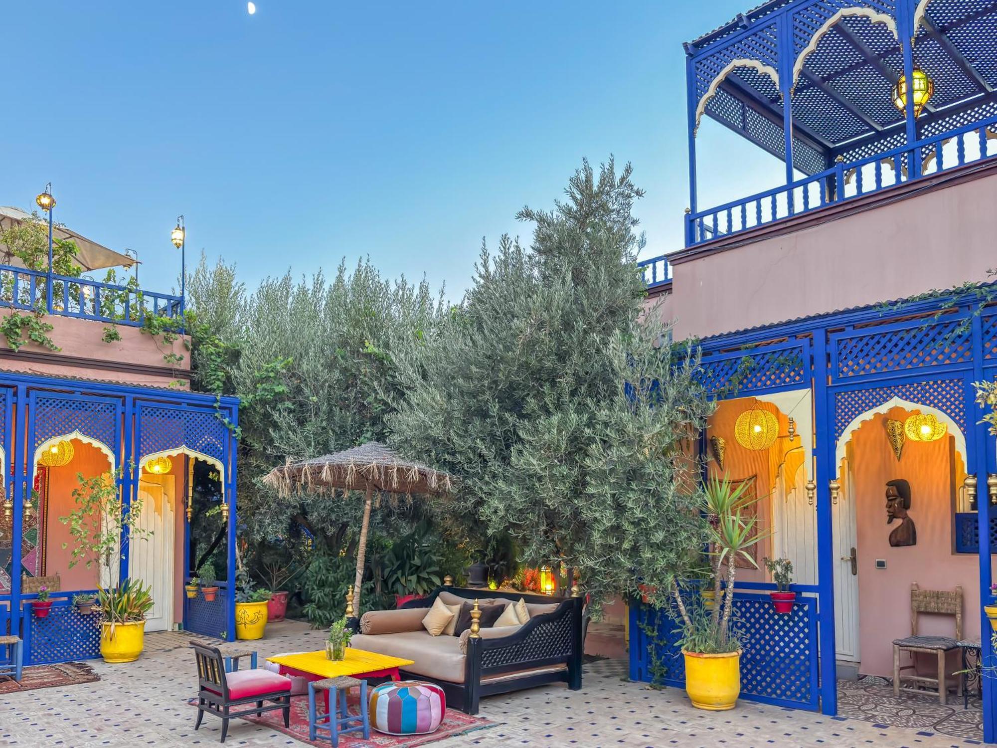 Le Bleu House Sidi Abdallah Ghiat