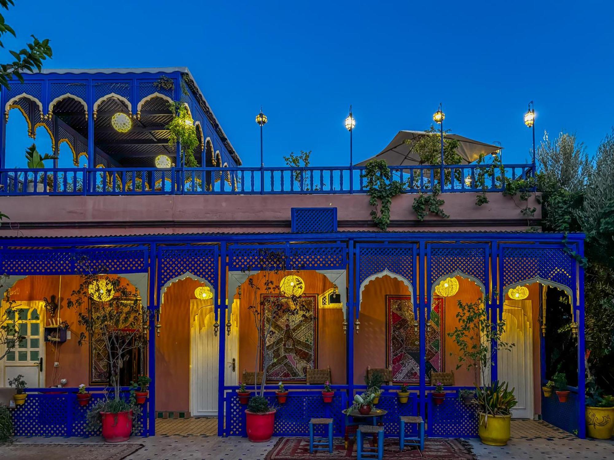 Le Bleu House 3*