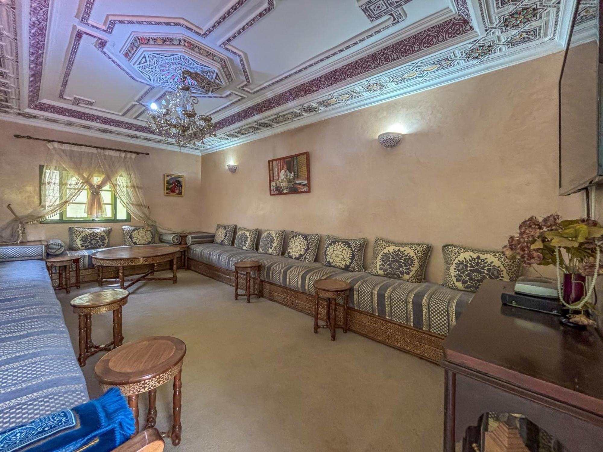 Le Bleu House Sidi Abdallah Ghiat